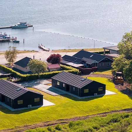 Semesterbostad Stygg - 75m From The Sea By Interhome *
